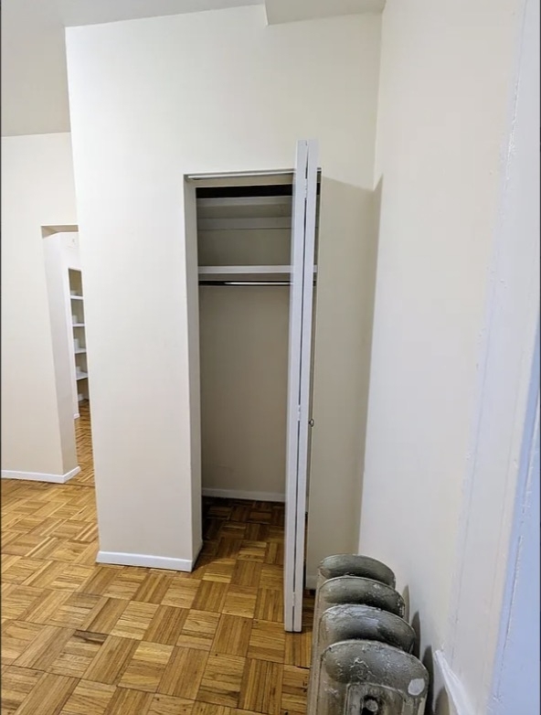 East 79th Street - Photo 6