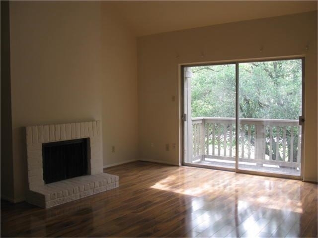 2100 Tanglewilde Street - Photo 3