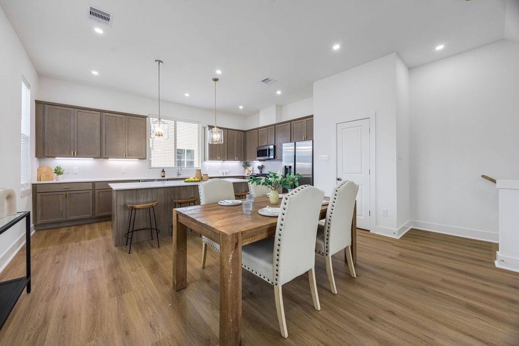 1648 W Tidwell Road - Photo 2