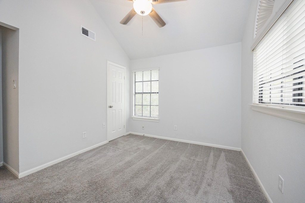 86 W Stony Bridge Circle - Photo 33