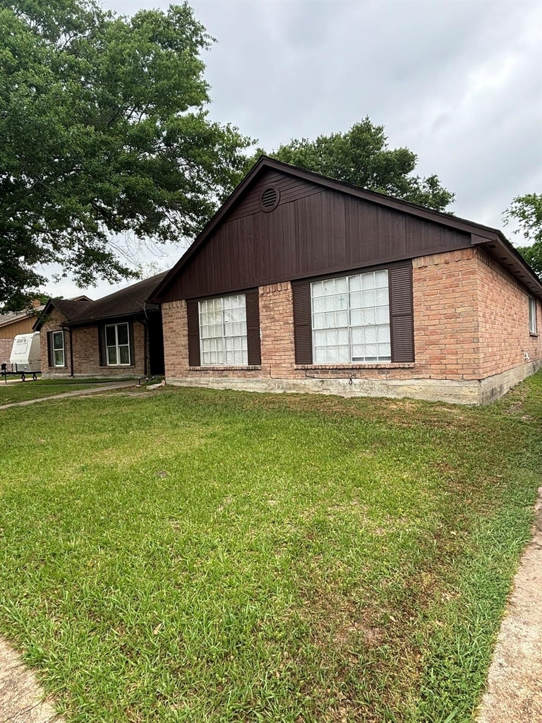 19510 Lazy Valley Drive - Photo 1