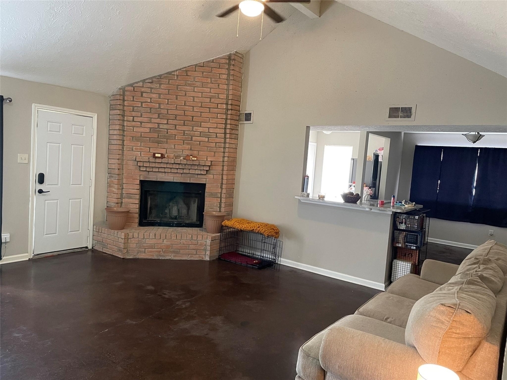 19510 Lazy Valley Drive - Photo 3