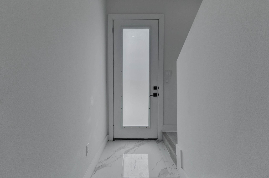 5727 Elysium Street - Photo 3