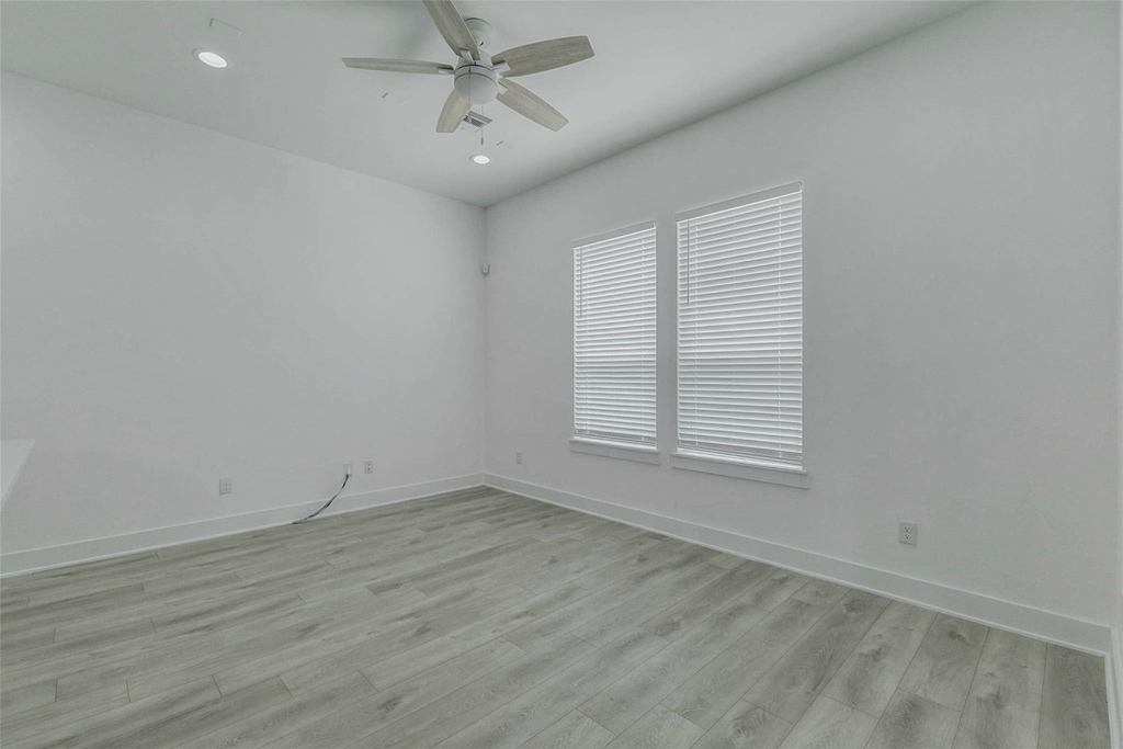 5727 Elysium Street - Photo 12