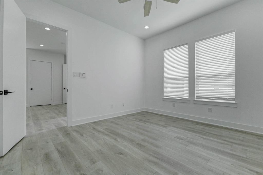 5727 Elysium Street - Photo 19