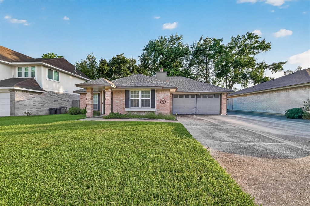 10031 Prospect Hill Drive - Photo 1