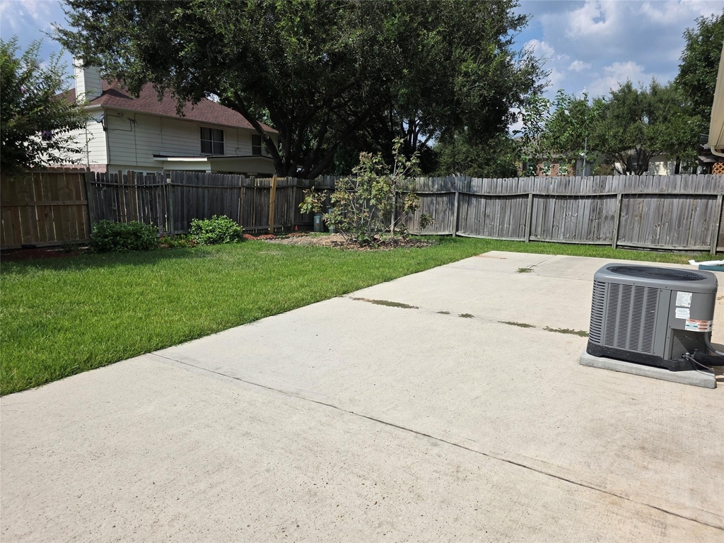 16106 Darwood Court - Photo 25