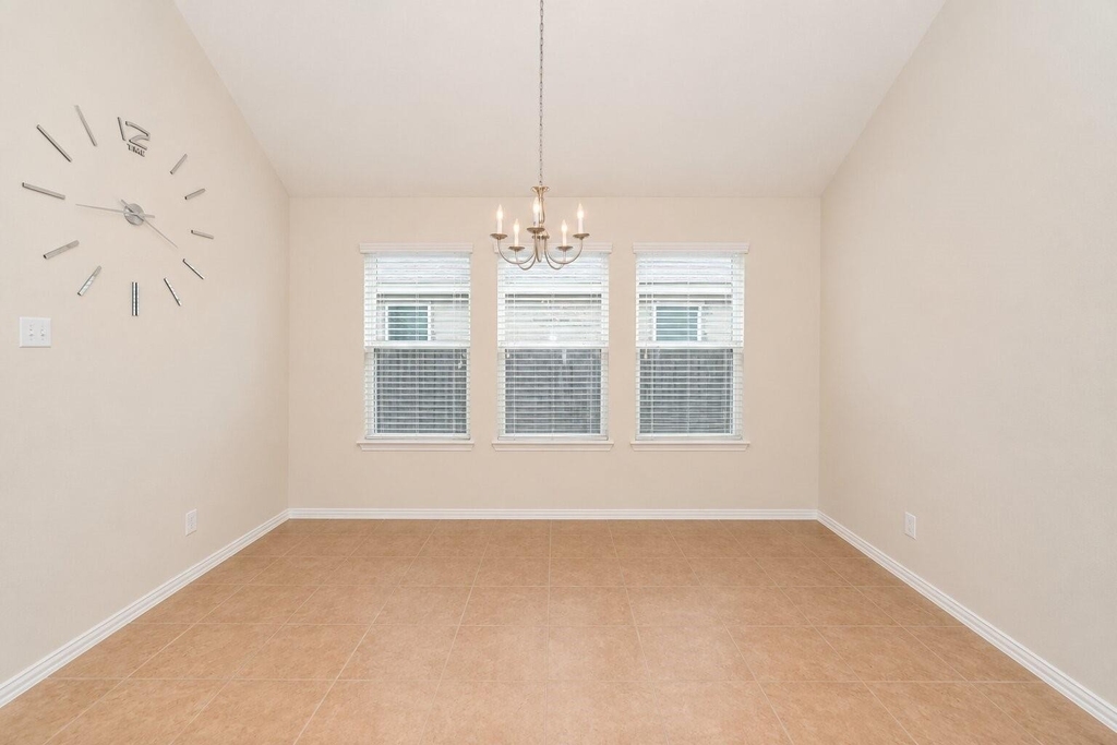 26515 Grey Sparrow Drive - Photo 9