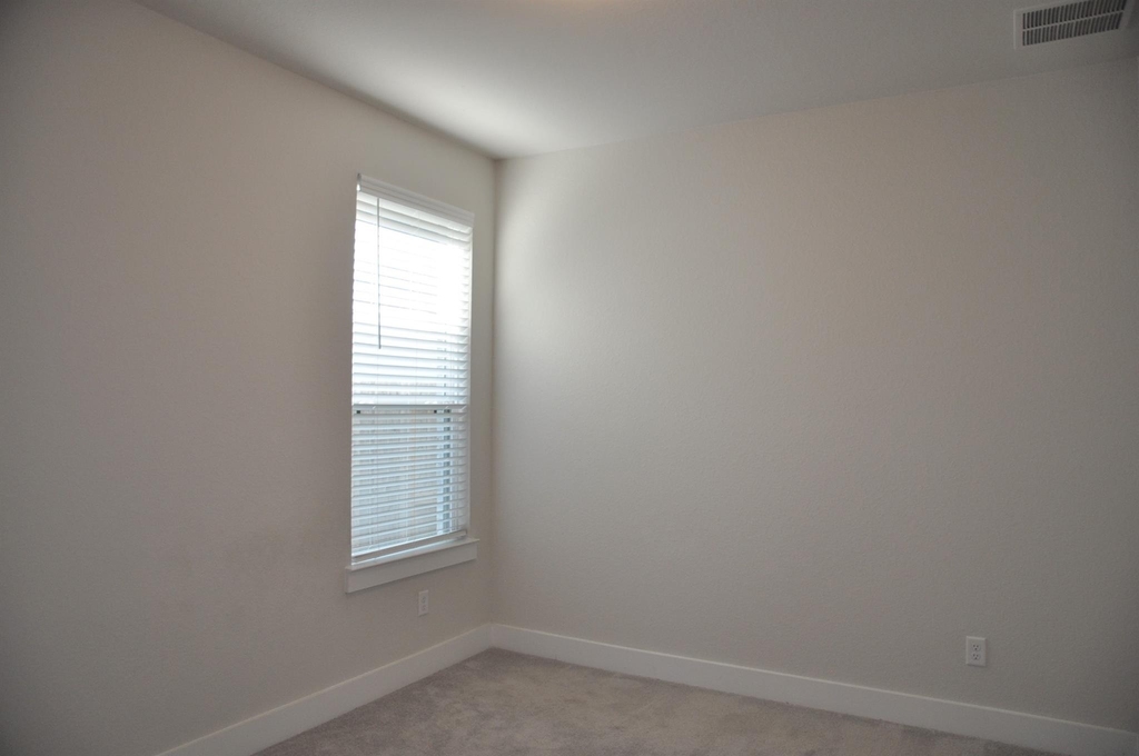 31822 Grand Orchard Lane - Photo 32