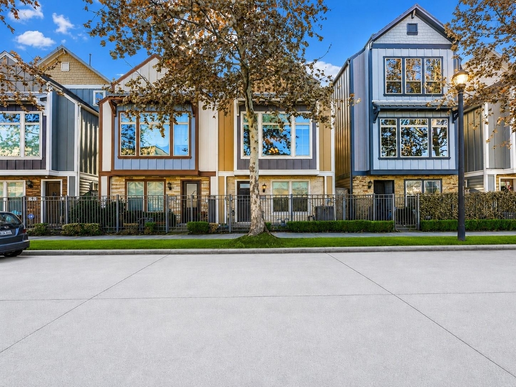 1812 Dennis Street - Photo 1