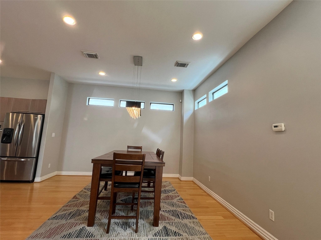 2314 Camden Drive - Photo 8