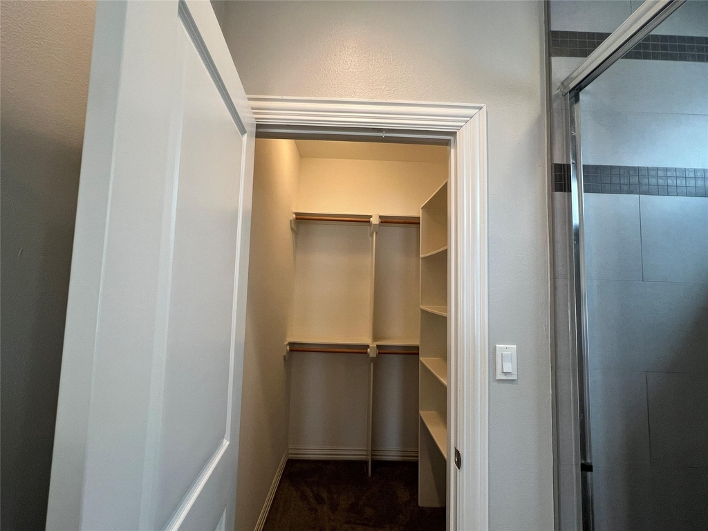 2314 Camden Drive - Photo 5