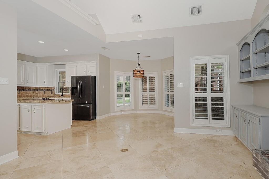 2 Silverstrand Place - Photo 14