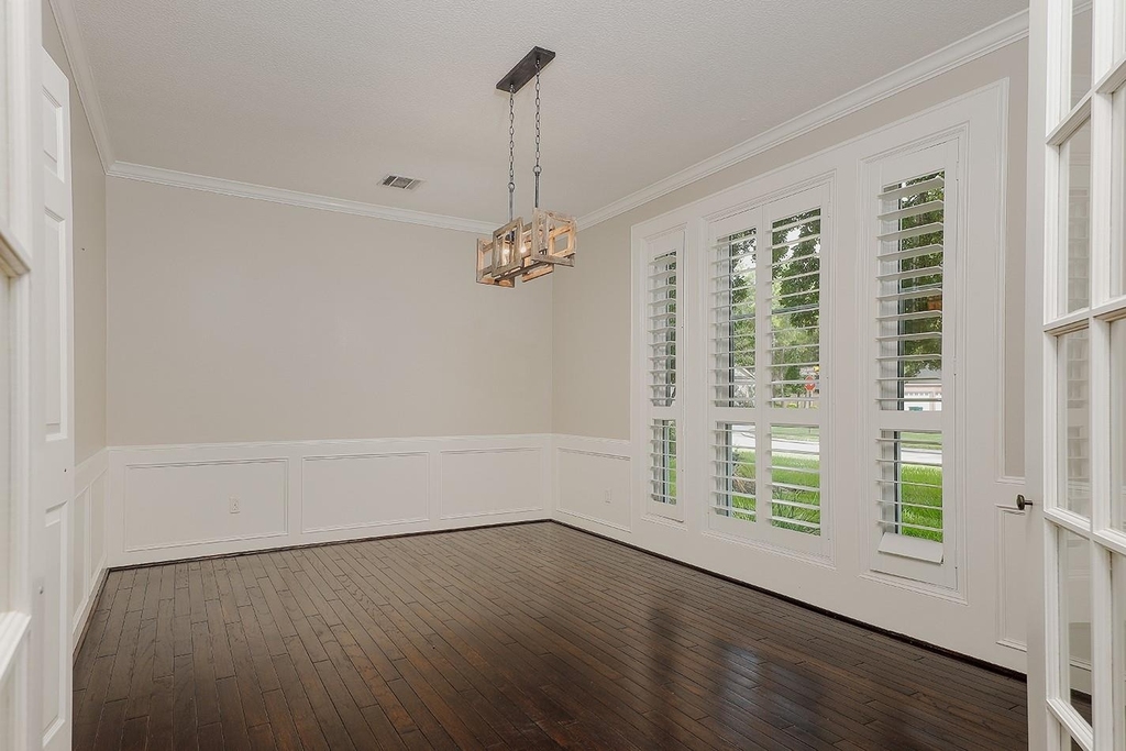 2 Silverstrand Place - Photo 8