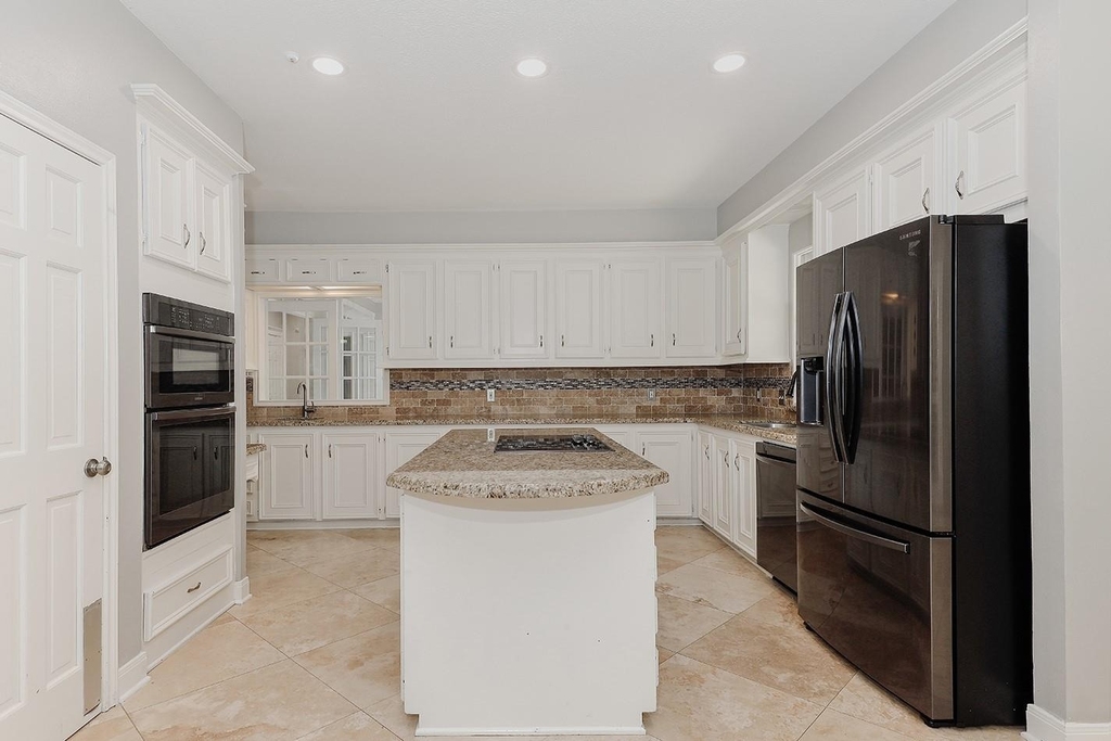2 Silverstrand Place - Photo 13