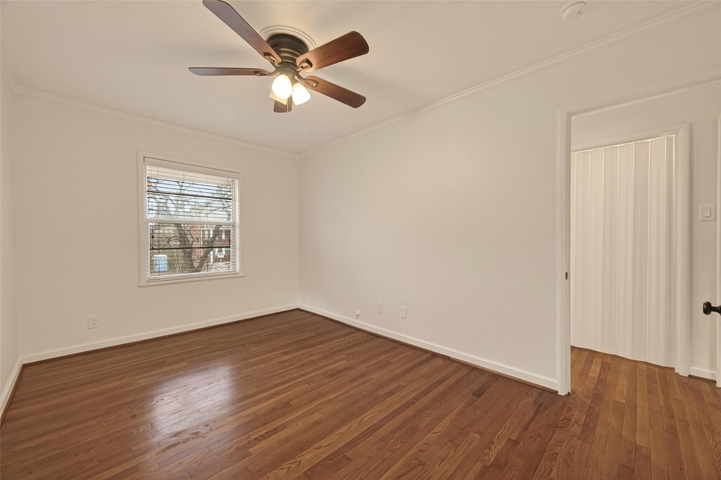 2021 Southgate Boulevard - Photo 18