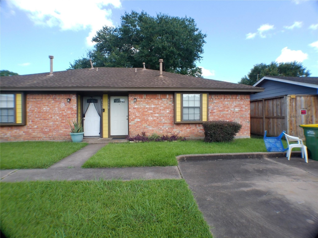 6350 Crestside Drive - Photo 19