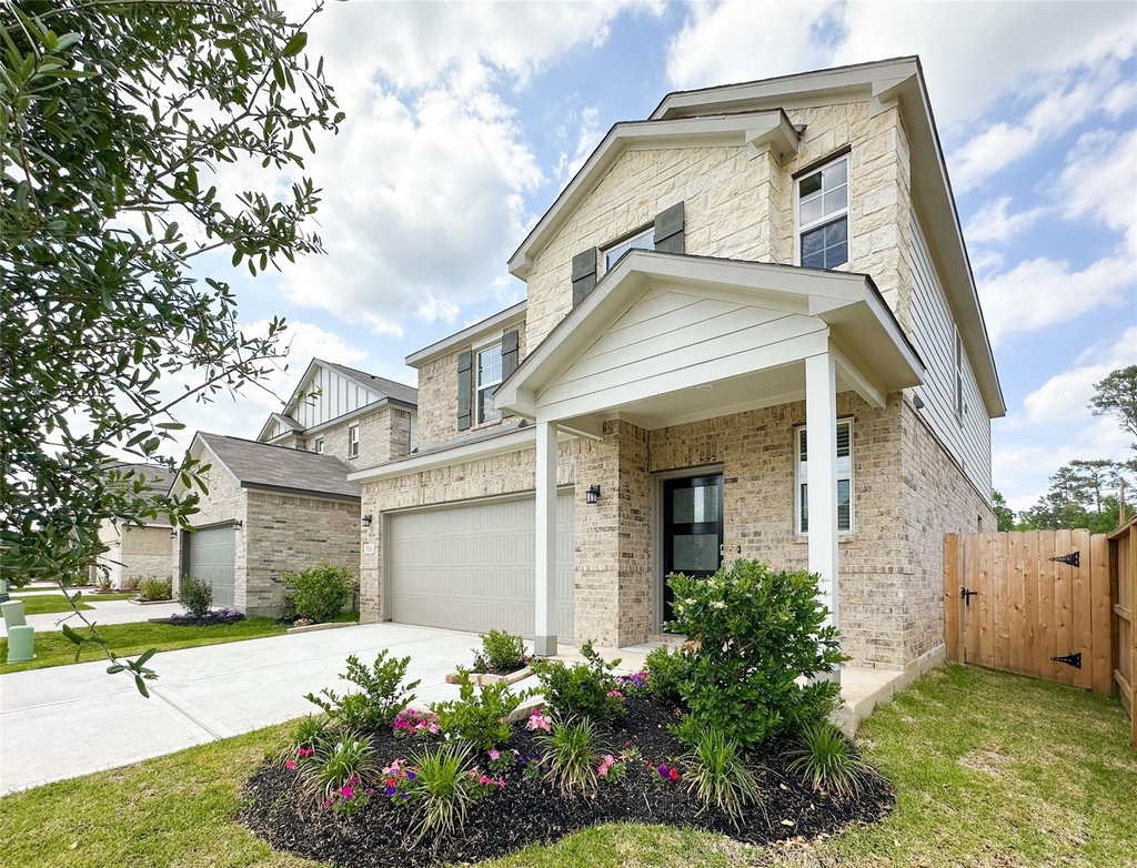 7806 Alset Dr - Photo 1
