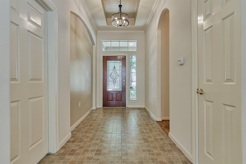 118 Robindale Circle - Photo 4