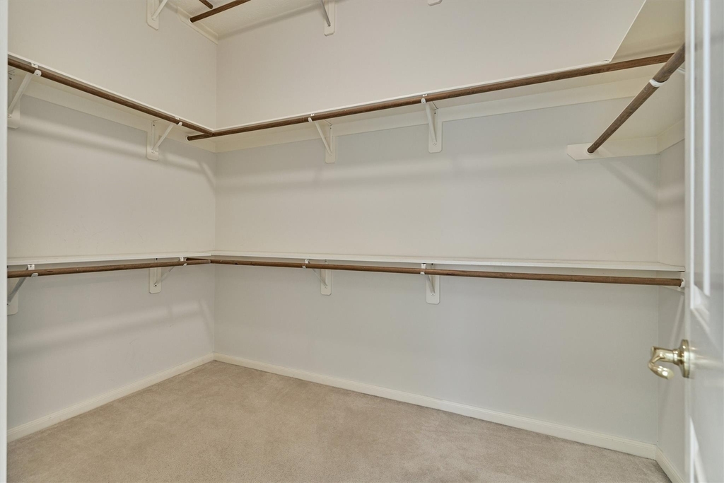 118 Robindale Circle - Photo 17