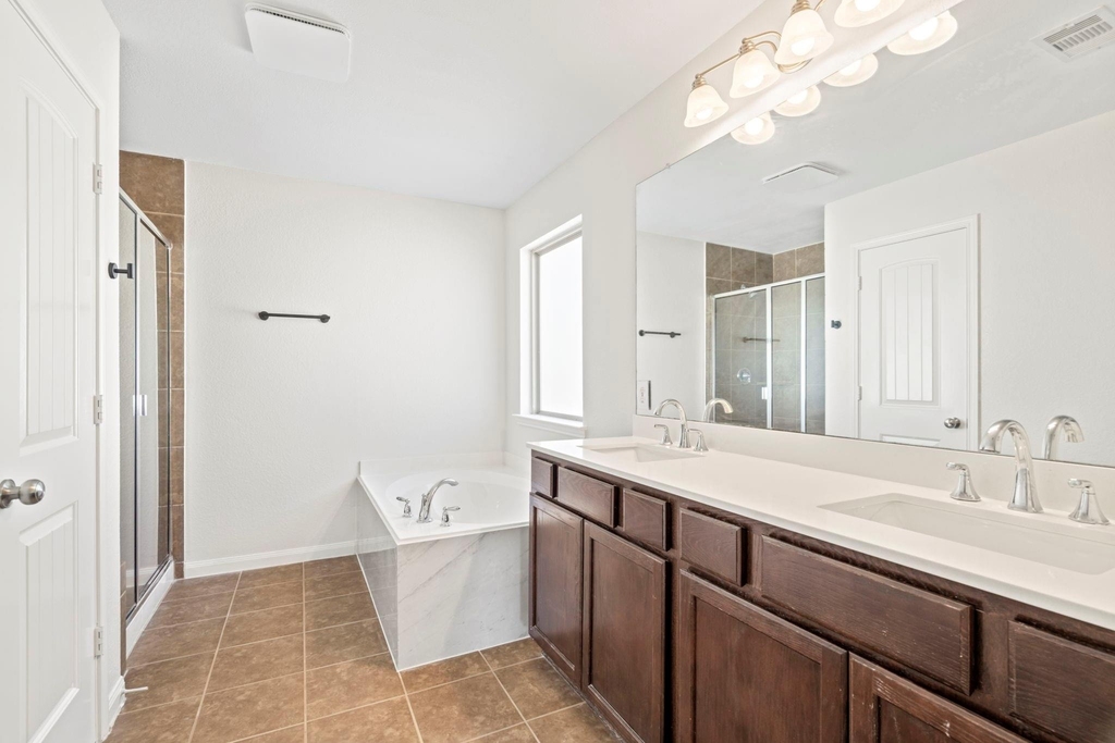 9006 Sasson Boulevard - Photo 24