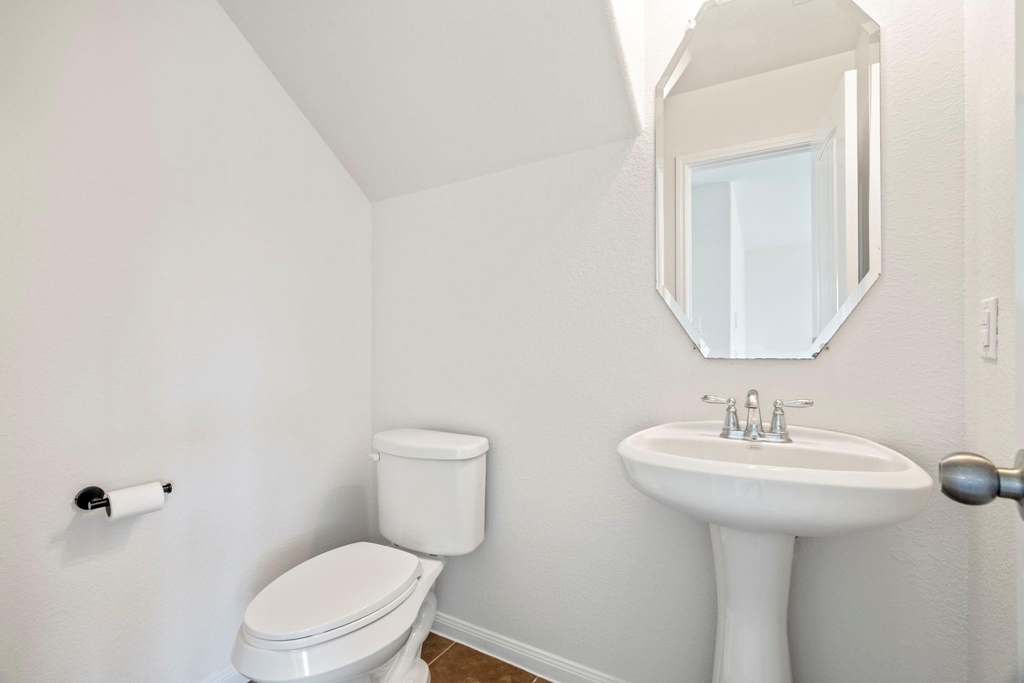 9006 Sasson Boulevard - Photo 31