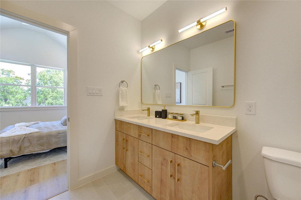 7118 Eastwood Street - Photo 11