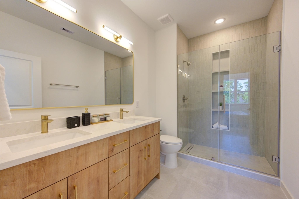 7118 Eastwood Street - Photo 10