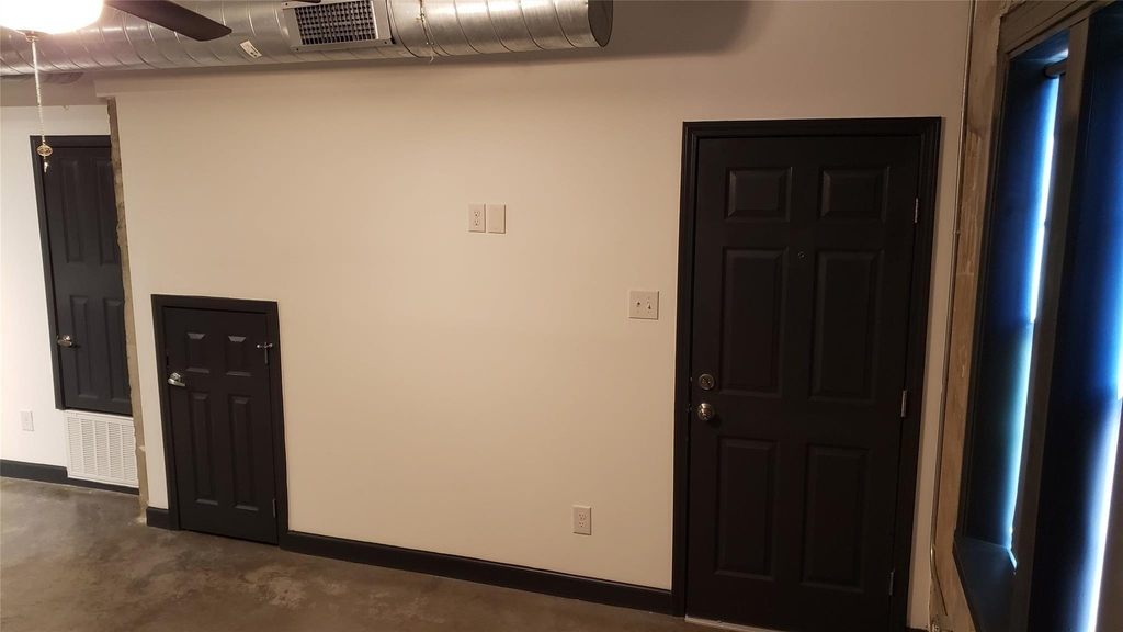 6825 Avenue C - Photo 5