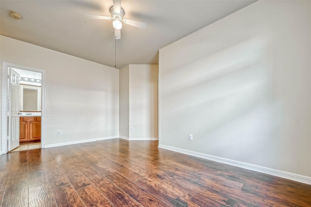 5526 Hazel Berry Way - Photo 22