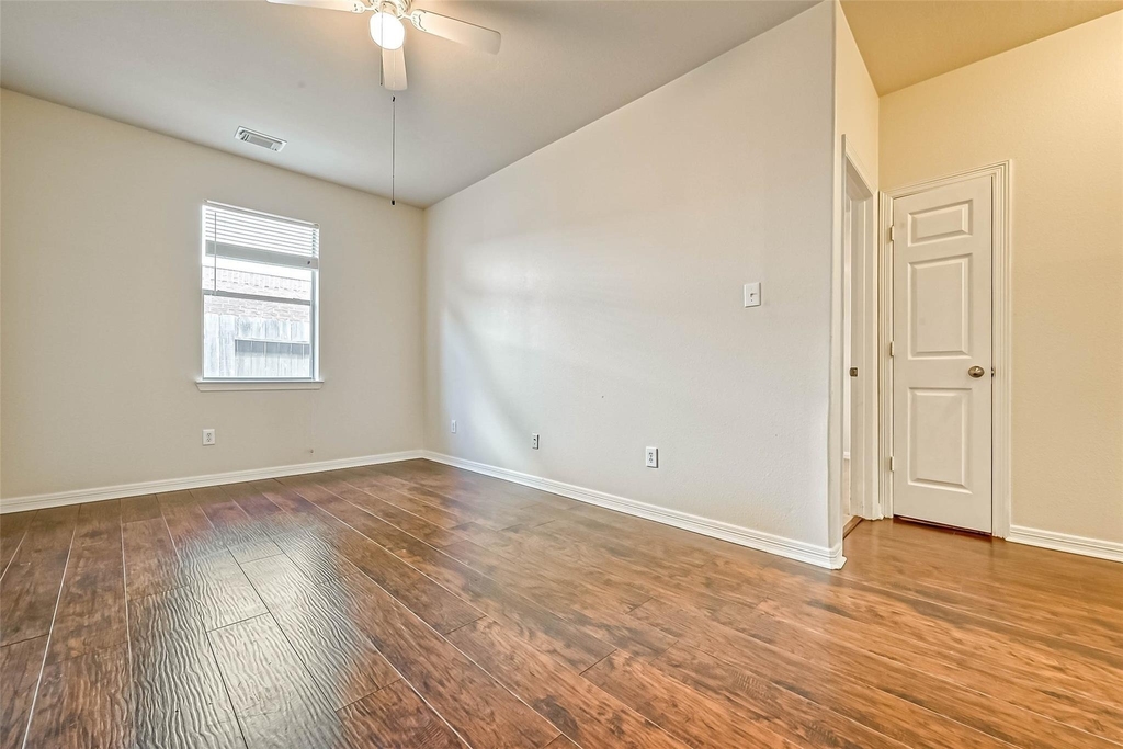 5526 Hazel Berry Way - Photo 23