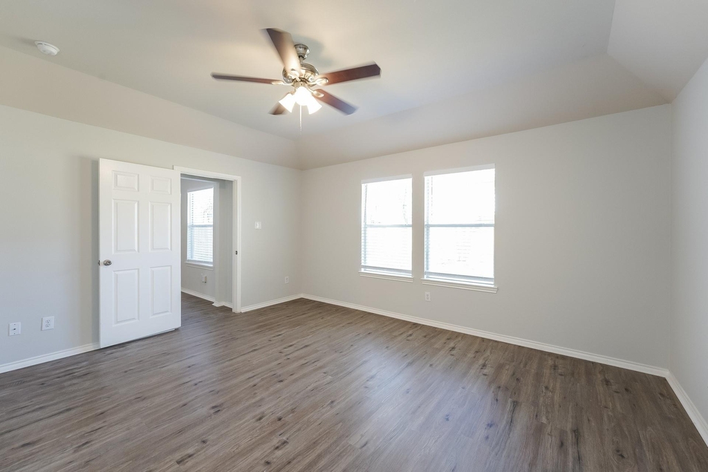 28506 Carly Cove Lane - Photo 8