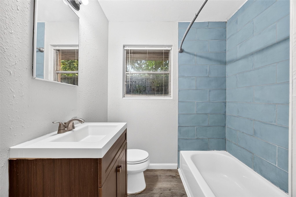 530 Globe Street - Photo 26