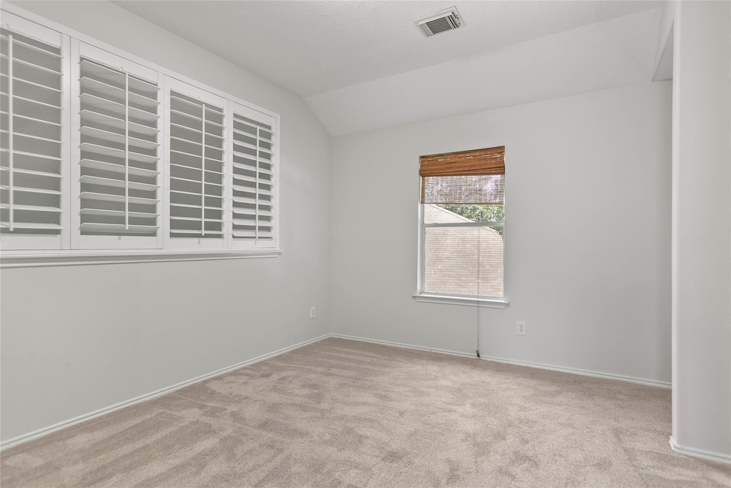 6 Thicket Grove Place - Photo 27
