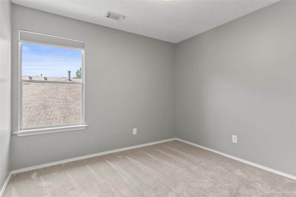 6 Thicket Grove Place - Photo 21