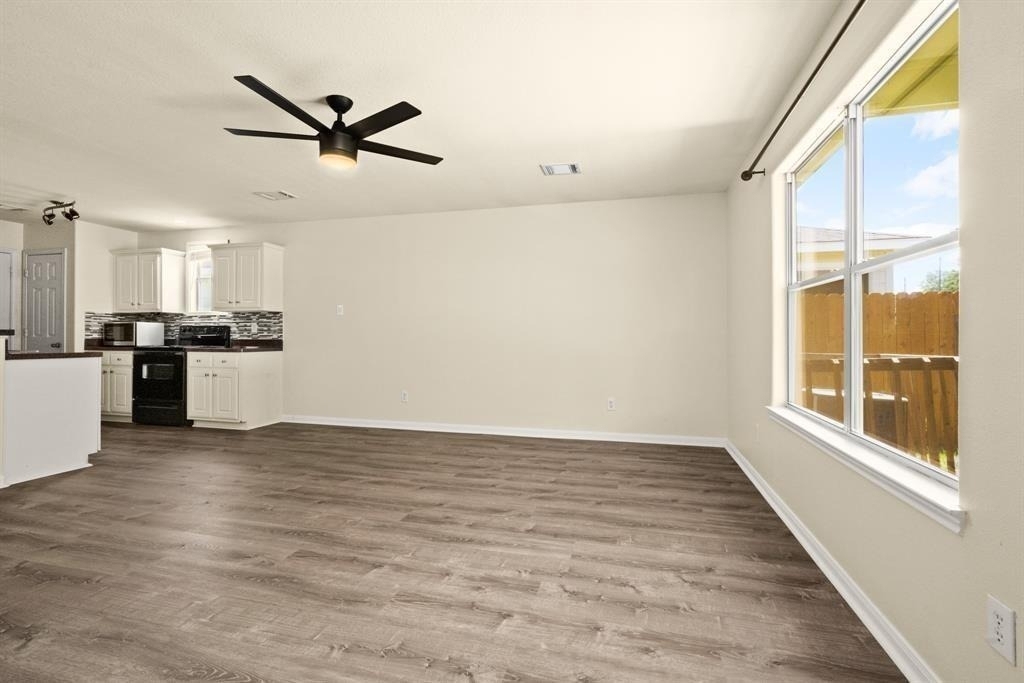 4527 Nueces River Loop - Photo 6