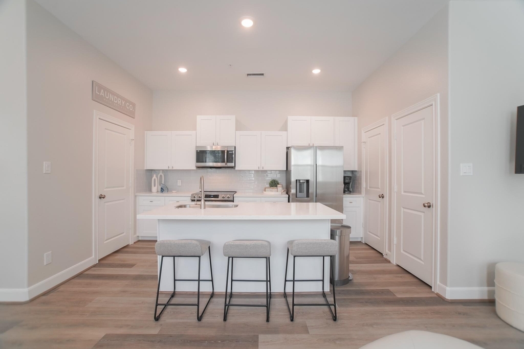 504 Nursery Road - Photo 11