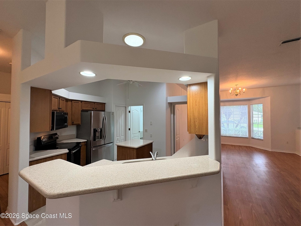 691 Linville Falls Drive - Photo 3
