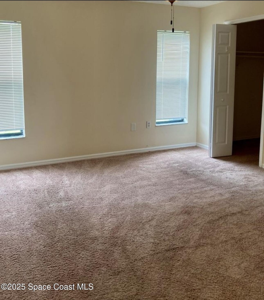 843 Parsons Circle Se - Photo 2