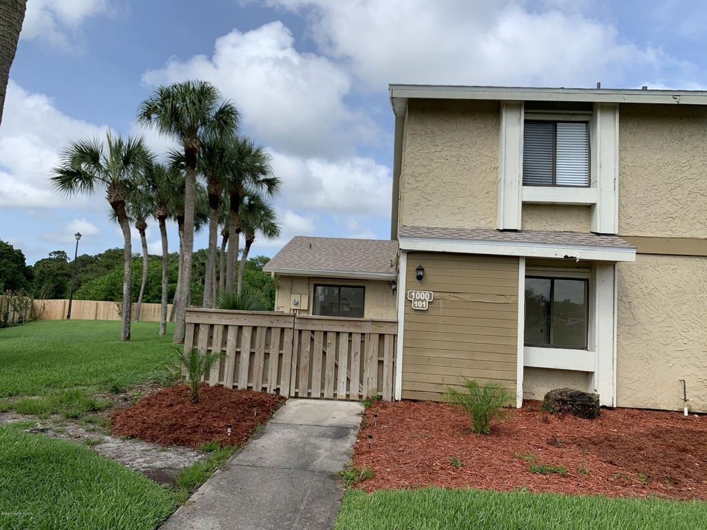 1000 Abada Court Ne - Photo 1