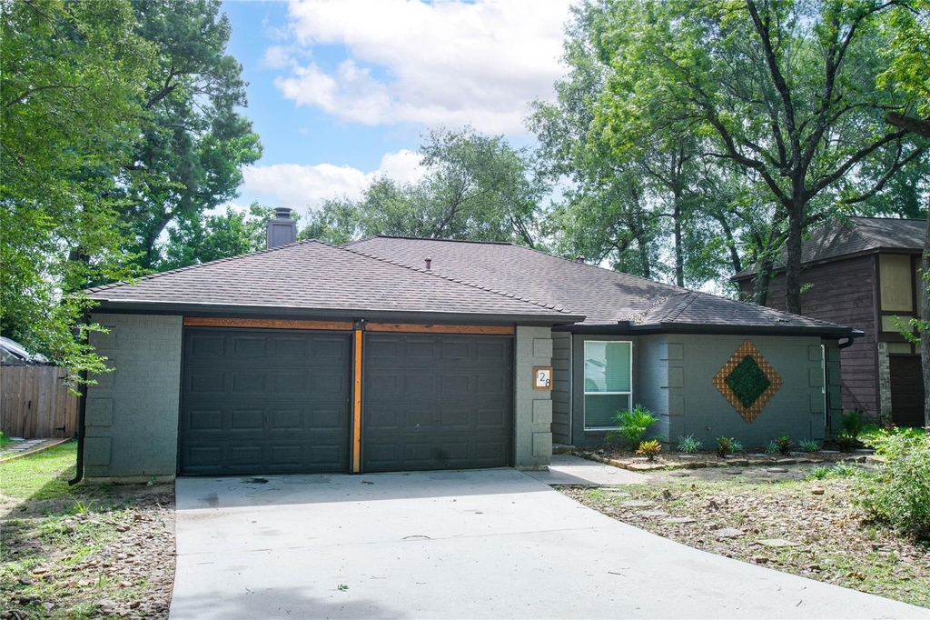 128 N Deerfoot Circle - Photo 1