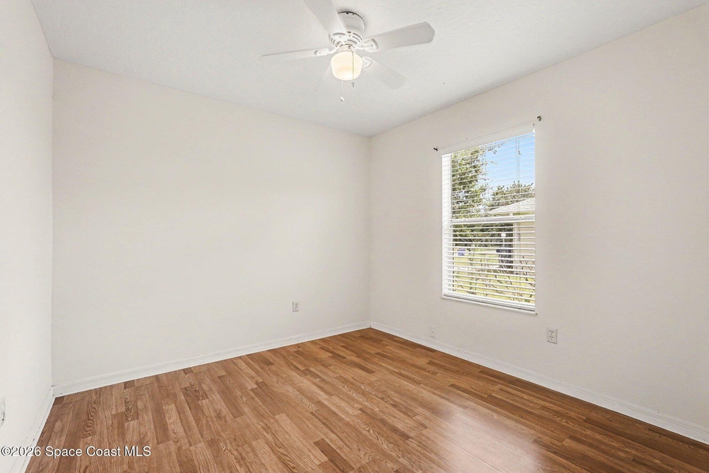 880 Vocelle Avenue - Photo 14
