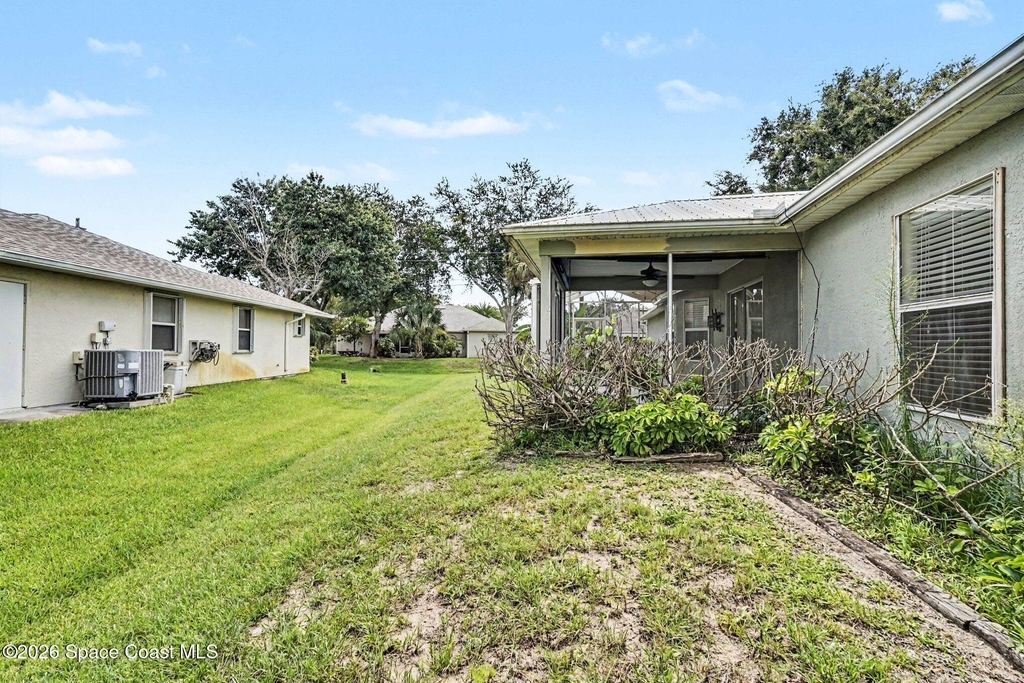 880 Vocelle Avenue - Photo 23
