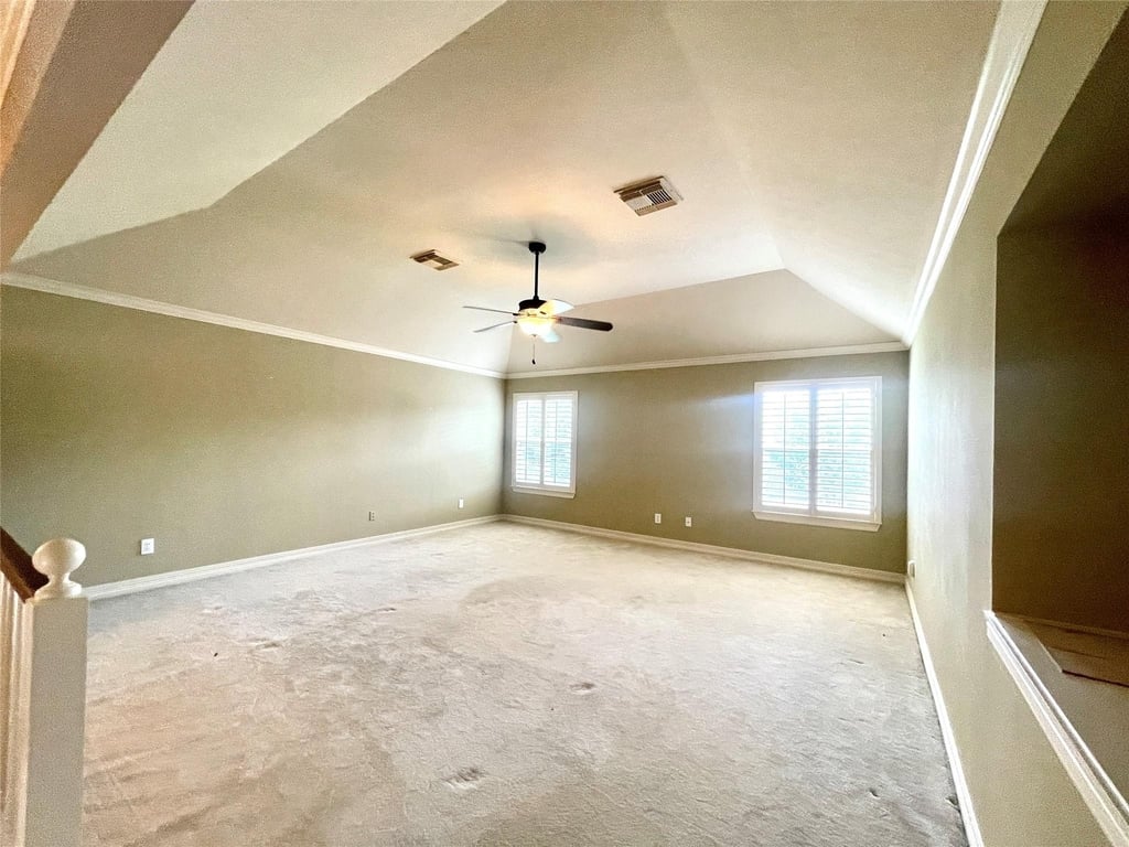 23203 Fall Wind Court - Photo 18