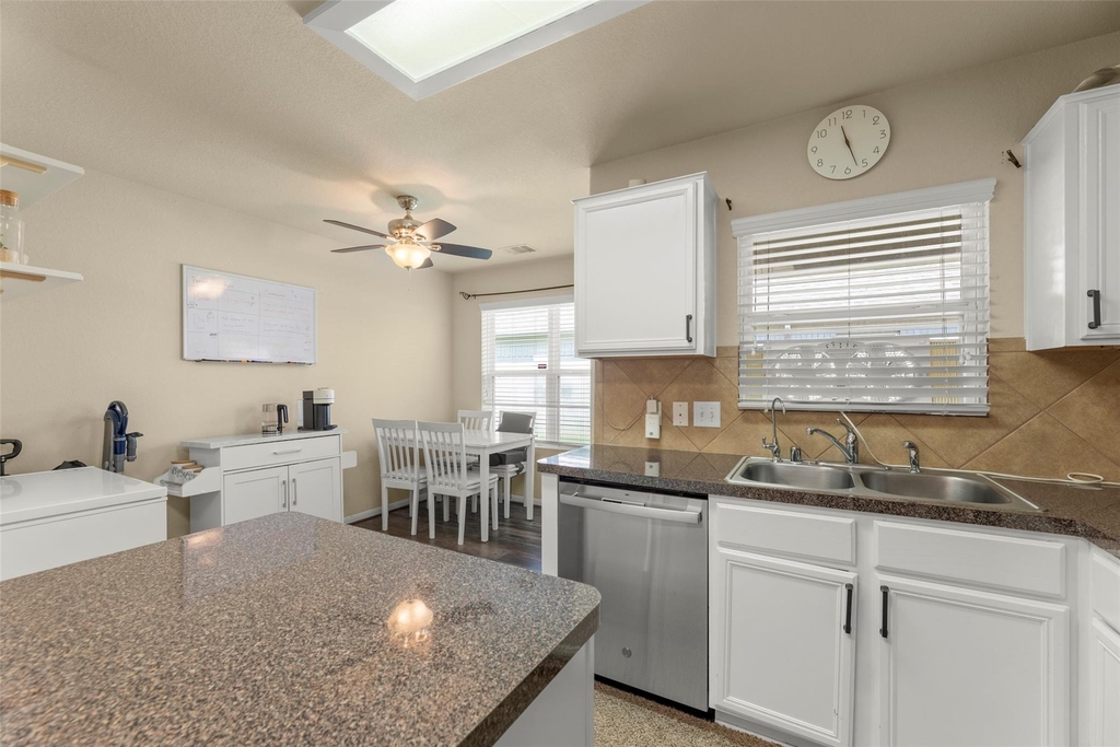 15118 Vincennes Oak Street - Photo 4