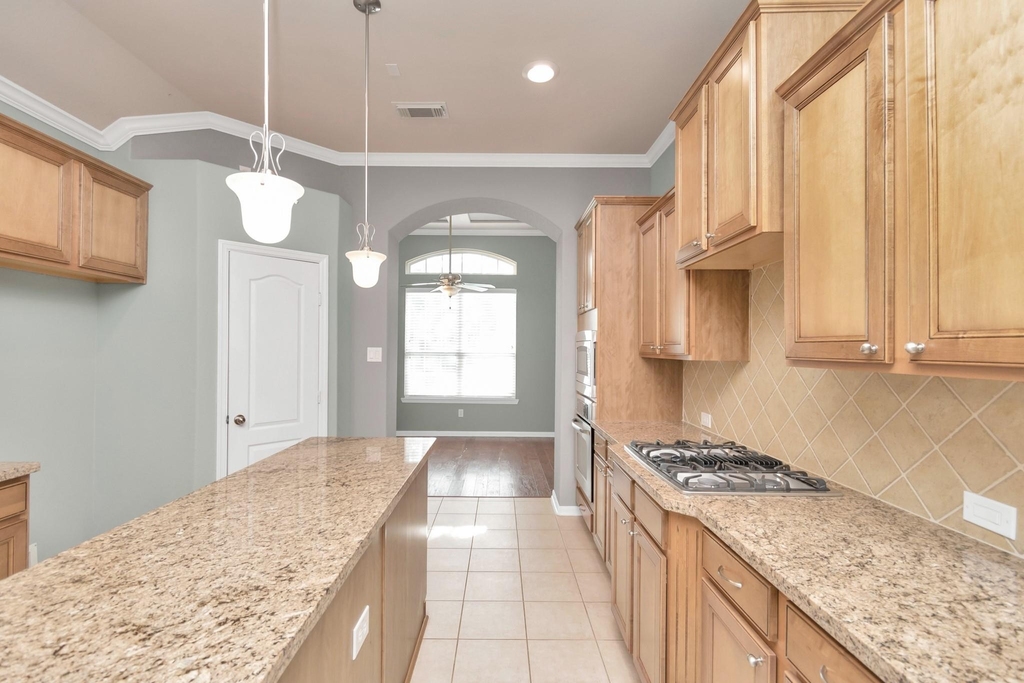 6630 Larocke Trail - Photo 3