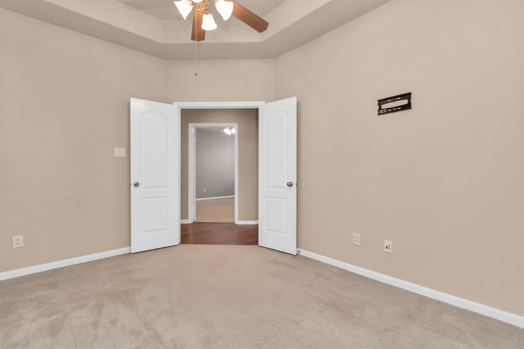 6630 Larocke Trail - Photo 32