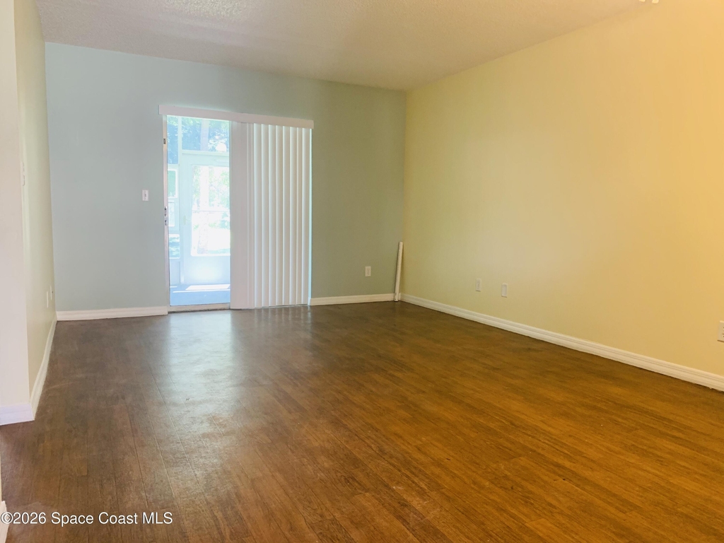 3092 Sir Hamilton Circle - Photo 1