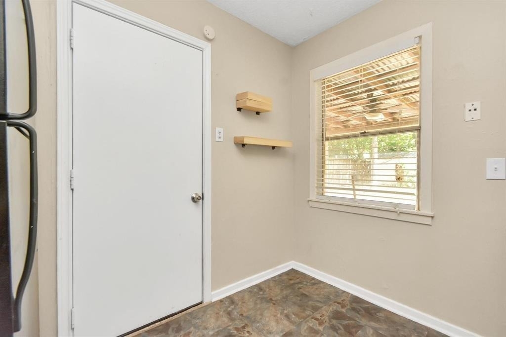 6610 Granite Street - Photo 11