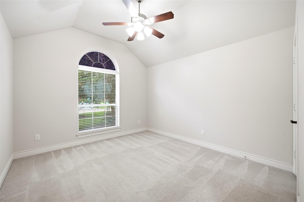 28319 Shining Creek Lane - Photo 13